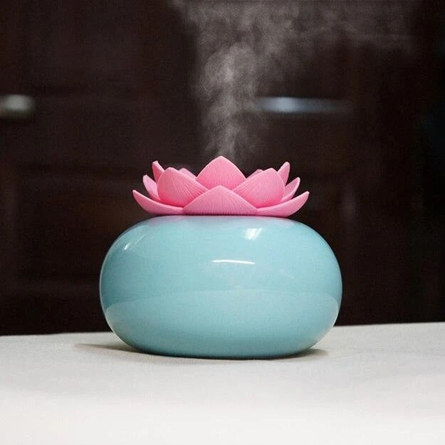 Lotus-Shaped Humidifier